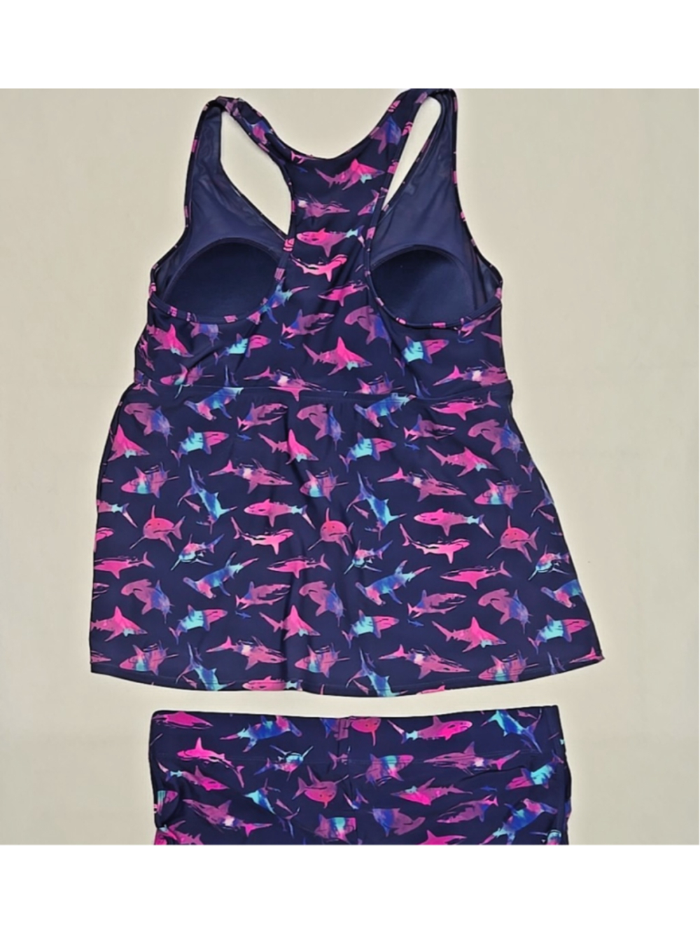 Torrid 2X Navy Shark Print Racerback Tankini Top Wireless UPF 50 Plus Size Swim - Picture 7 of 7